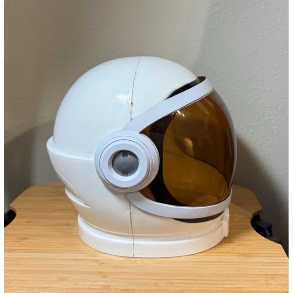 Joyin NASA Astronaut Space Helmet Youth White Amber Visor Costume Accessory